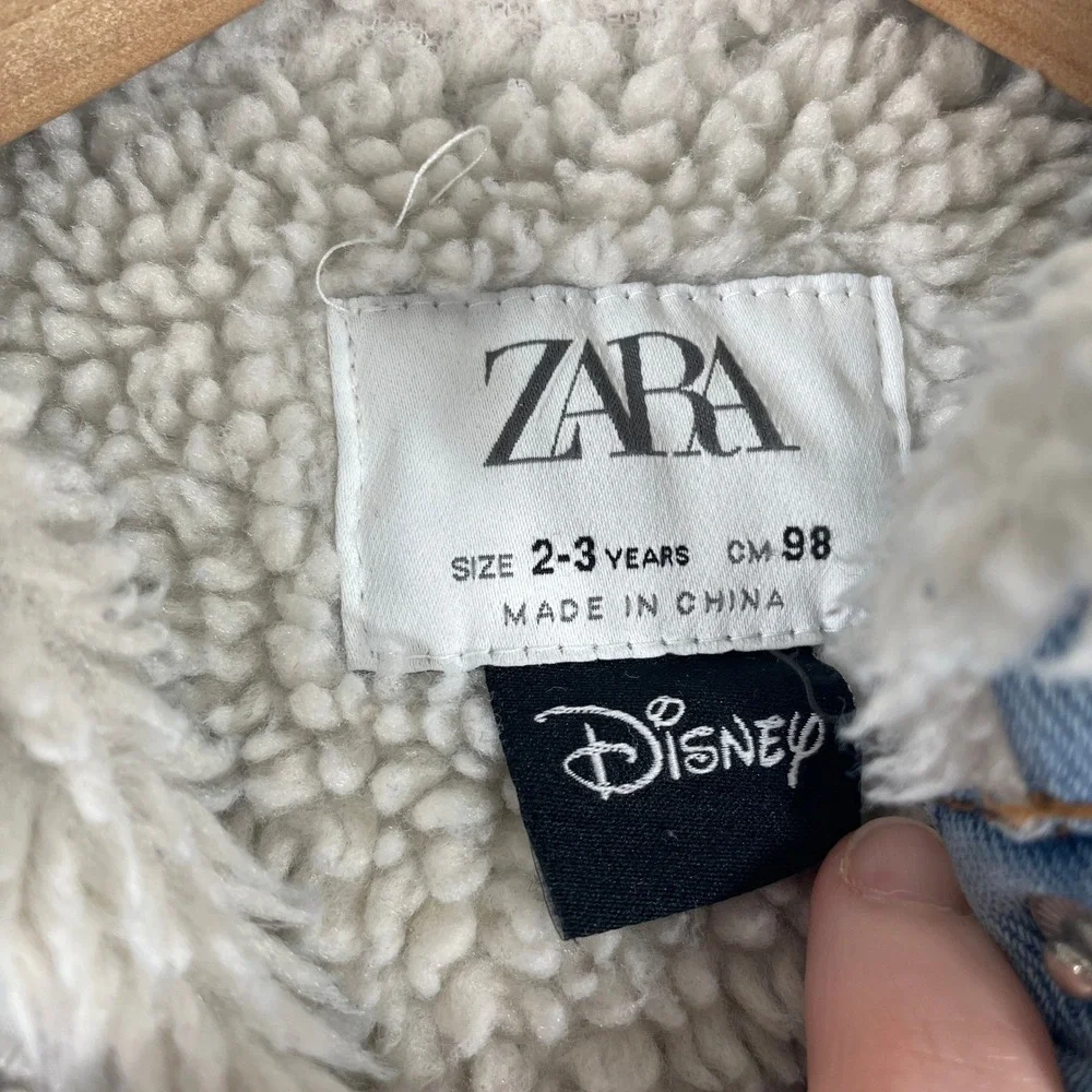 Zara disney mickey